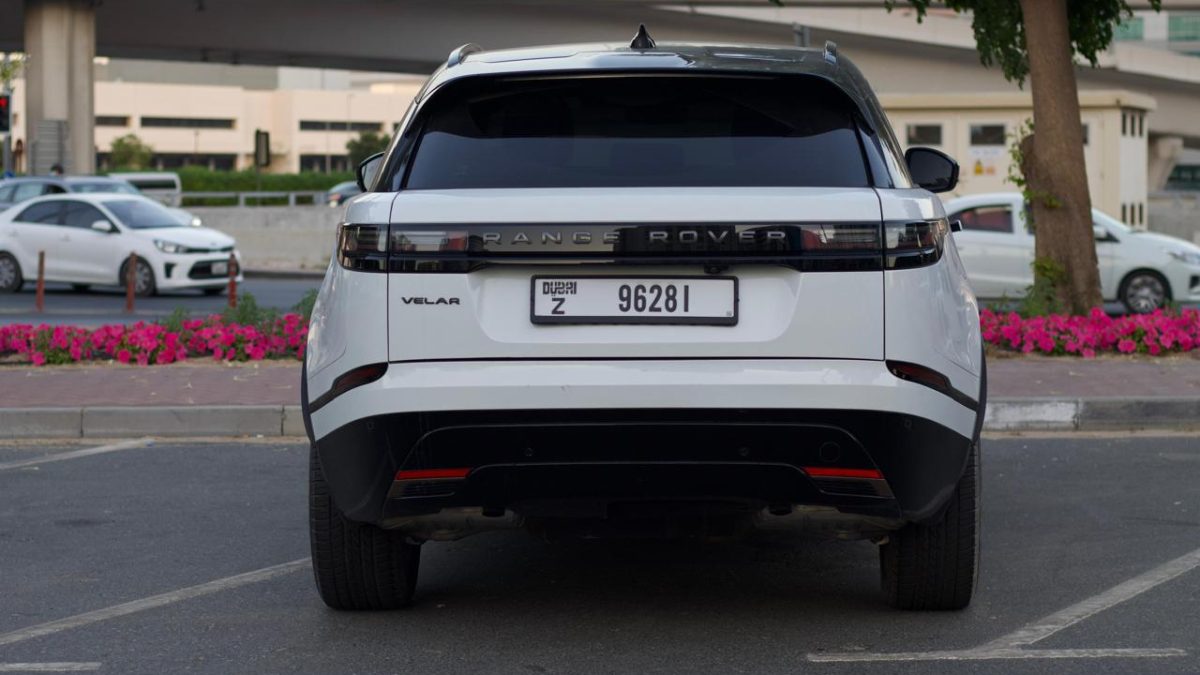 Range rover velar 2025
