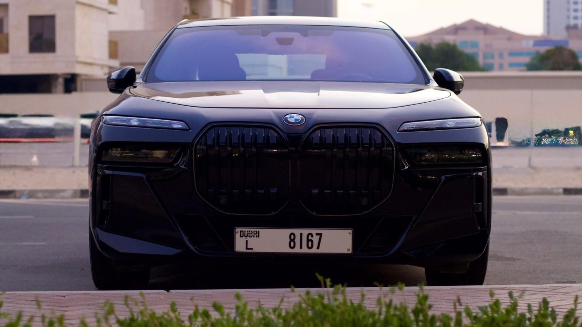 BMW 735i