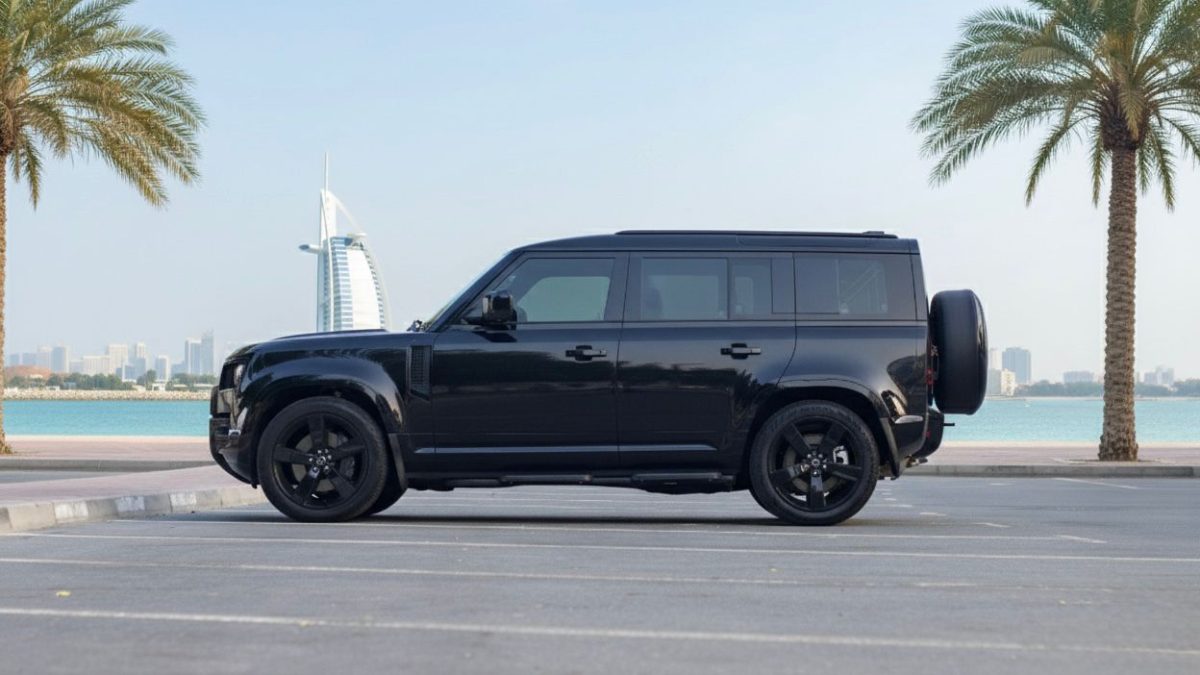 Range Rover defender 2025 Black