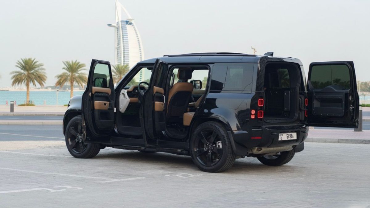 Range Rover defender 2025 Black