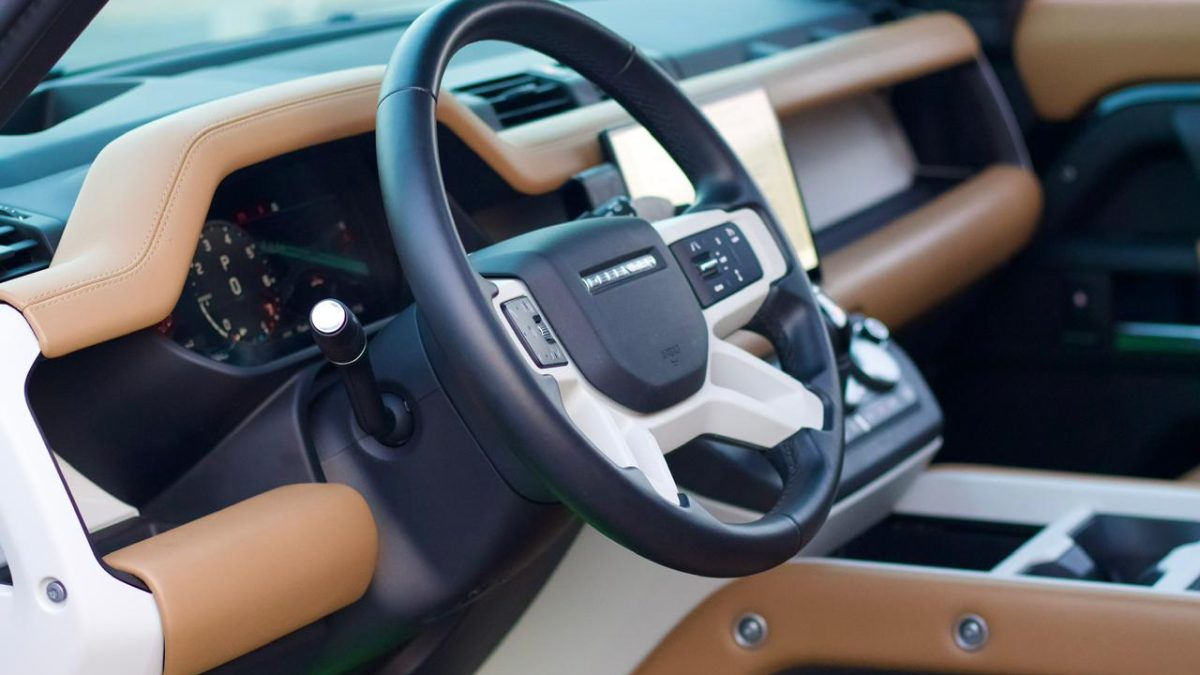 Range Rover defender 2025 Black