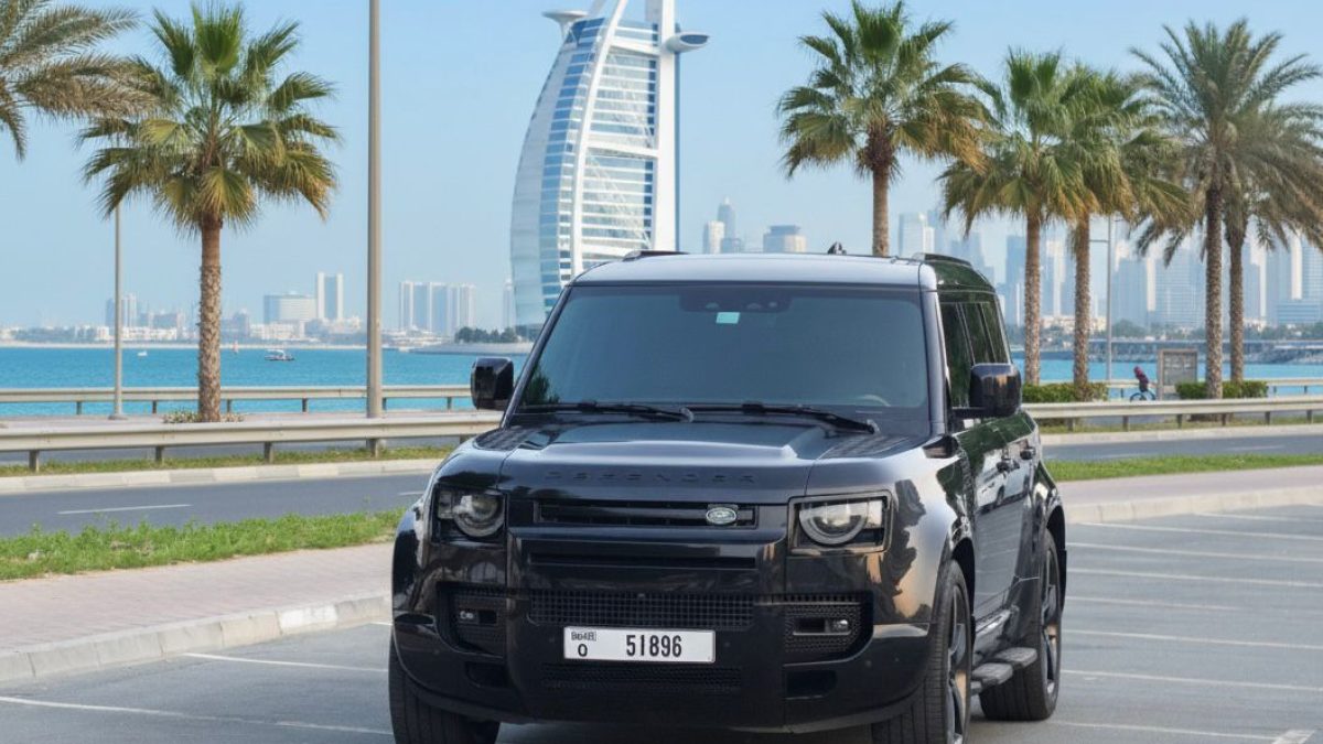 Range Rover Defender