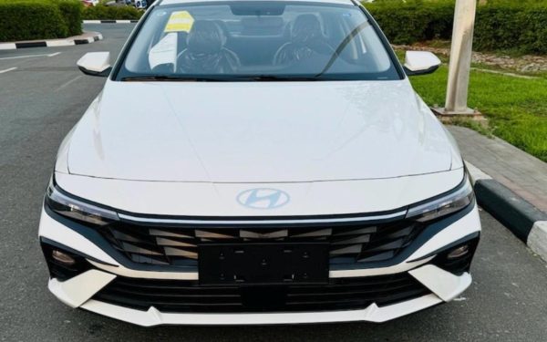 Hyundai Elantra 2025