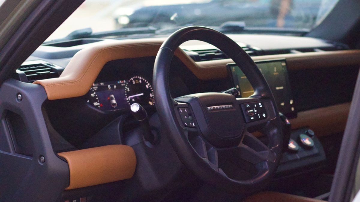 Range Rover Defender