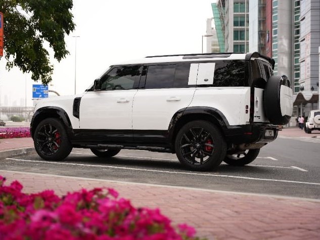 Range Rover Defender