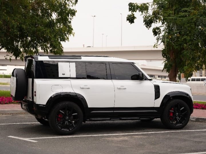Range Rover Defender